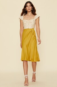 alessa-skirt-ochre-v7_2400x.jpg