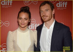 alicia-vikander-michael-fassbender-rare-appearance-in-dublin-04.thumb.jpg.120b038ba8f20dadd2b7252062e215ac.jpg