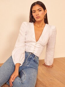 aryn-top-white-1.jpg