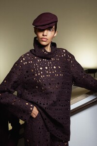 backstage-defile-akris-automne-hiver-2020-2021-paris-coulisses-88.thumb.jpg.aaefdd56304657af0d37e6cf75ed64d5.jpg