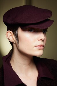 backstage-defile-akris-automne-hiver-2020-2021-paris-coulisses-89.thumb.jpg.093ec949bd7f1bbdef64933a4256b394.jpg