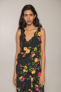 backstage-defile-atlein-automne-hiver-2020-2021-paris-coulisses-11.thumb.jpg.1d05d078ba8b1d44b93c09bb02128eb5.jpg