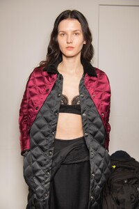 backstage-defile-atlein-automne-hiver-2020-2021-paris-coulisses-27.thumb.jpg.876d383626b32f82ad7686f522b86ed5.jpg