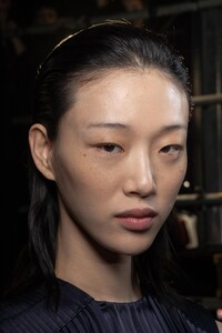 backstage-defile-boss-automne-hiver-2020-2021-milan-coulisses-124.thumb.jpg.edf1c83c1384ff47ac4bc1b5f1990d0f.jpg
