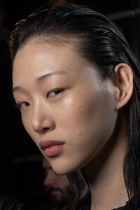 backstage-defile-boss-automne-hiver-2020-2021-milan-coulisses-127.thumb.jpg.5715a9c755ef79aa87e4015aca8303e4.jpg