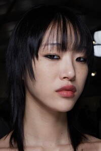 backstage-defile-dior-automne-hiver-2020-2021-paris-coulisses-254.thumb.jpg.cdbfe7f555ef131655dc150d856da71f.jpg