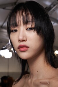 backstage-defile-dior-automne-hiver-2020-2021-paris-coulisses-78.thumb.jpg.23d6f2b7b72883b40a36ebaf0190d9c1.jpg
