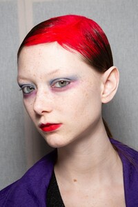 backstage-defile-dries-van-noten-automne-hiver-2020-2021-paris-coulisses-160.thumb.jpg.a65d6e2055cc399b4adf3226015bc7df.jpg