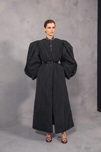 backstage-defile-givenchy-automne-hiver-2020-2021-paris-coulisses-208.thumb.jpg.b655549a9728d3dfa2a8eb4e140b756b.jpg