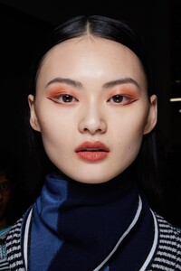 backstage-defile-missoni-automne-hiver-2020-2021-milan-coulisses-112.thumb.jpg.e98a5815fb4479274c43dc157cade61a.jpg