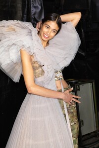 backstage-defile-off-white-automne-hiver-2020-2021-paris-coulisses-195.thumb.jpg.e2b500b816ba379a25186903704c397f.jpg