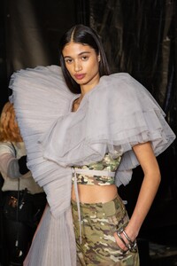 backstage-defile-off-white-automne-hiver-2020-2021-paris-coulisses-239.thumb.jpg.811a822c855b8ccfe37cad3c543bdd0a.jpg