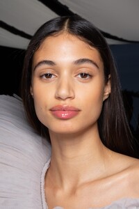 backstage-defile-off-white-automne-hiver-2020-2021-paris-coulisses-83.thumb.jpg.df97e4fa88d07c2457776168fd720daf.jpg