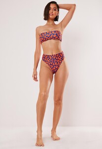 bas-de-bikini-orange-lopard--taille-haute-avec-jambes-chancres.jpg