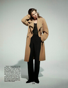 cameron-russell-linnea-russell-for-the-gentlewoman-fall-2013-9.thumb.jpg.dec51c970d720e444f4993a8d4e5cfb4.jpg