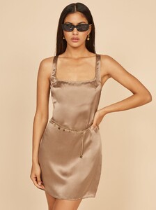 darcey-dress-bayu-3.jpg
