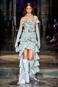 defile-gcds-automne-hiver-2020-2021-milan-look-57.thumb.jpg.47a1a7b191d277d92670e547cb6a02ed.jpg