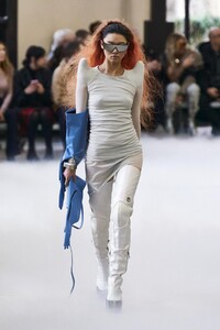 defile-rick-owens-automne-hiver-2020-2021-paris-look-11.thumb.jpg.fe88dcfdffb04d1cf0903ccfa3ee34be.jpg