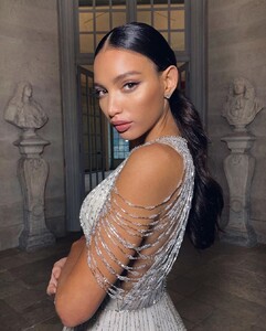 deneka_oksana_83790376_623034101812074_6337471626370093138_n.jpg