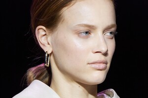 detail-defile-boss-automne-hiver-2020-2021-milan-detail-17.thumb.jpg.b4c4254a94b0f0078ba882317c7146b7.jpg