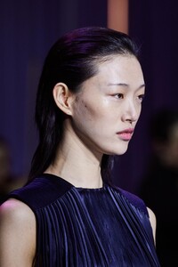 detail-defile-boss-automne-hiver-2020-2021-milan-detail-340.thumb.jpg.34fdae4bbc0a6abd4fa01a25572914b8.jpg