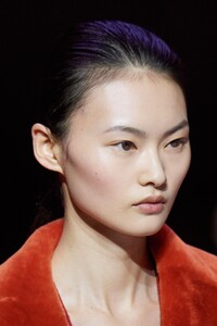 detail-defile-boss-automne-hiver-2020-2021-milan-detail-88.thumb.jpg.e8546805a3a55493844ff03ffe33abb7.jpg