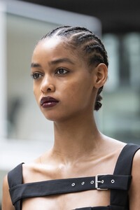 detail-defile-coperni-automne-hiver-2020-2021-paris-detail-41.thumb.jpg.1cf13553a57e4e00c67cc2a282a83f82.jpg