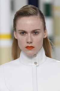 detail-defile-hermes-automne-hiver-2020-2021-paris-detail-5.thumb.jpg.bad20d3e2c50057ca9b60aeed0ccfd51.jpg