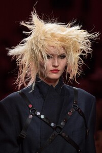 detail-defile-junya-watanabe-automne-hiver-2020-2021-paris-detail-44.thumb.jpg.71a9f2d6b2cb3176f038973a671fd12a.jpg