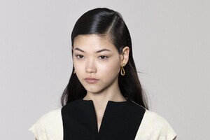 detail-defile-loewe-automne-hiver-2020-2021-paris-detail-6.thumb.jpg.01ea025b0bec09c648190f5ef8f37b9e.jpg