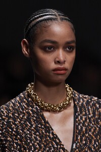 detail-defile-missoni-automne-hiver-2020-2021-milan-detail-12.thumb.jpg.f7eeb63bffc04e4d6792495b3fd2f44f.jpg