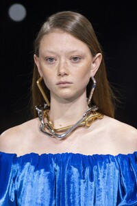 detail-defile-off-white-automne-hiver-2020-2021-paris-detail-172.thumb.jpg.173c809654006db5c55cb51e68731ed7.jpg