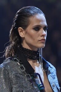 detail-defile-philipp-plein-automne-hiver-2020-2021-milan-detail-313.thumb.jpg.9fb0c143afe50d5e30bcbe17f642cecb.jpg