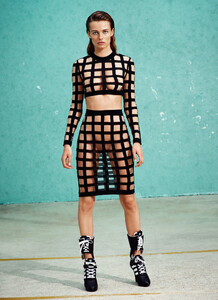 edita-vilkeviciute-by-collier-schorr-for-flair-magazine-may-2015-5.thumb.jpg.ce2a5af8c21073424ea853ba10657293.jpg