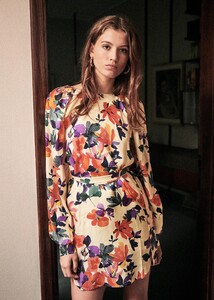 erell-dress-multicolor_flower_print-3.jpg