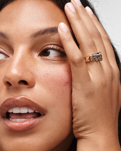 gco-brandcampaign-2019-kantor_sh03_127_final36bd310feb8247f3022a5957319da1bc_thumb.jpg