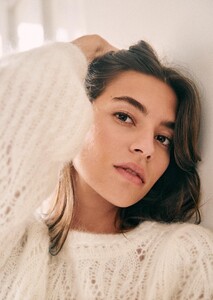 georgia-jumper-ecru-3.thumb.jpg.1c8b0507c37b6fd0d5cea75cfb39712f.jpg