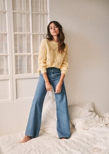 georgia-jumper-yellow_citrine-4.thumb.jpg.56c31e290956472f36a8c6c7ec17d0b1.jpg