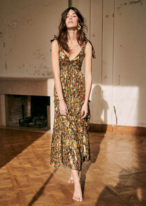 graziella-dress-botanical_print-2.thumb.jpg.b5624a29fe260b63b8aef214ec0eda39.jpg