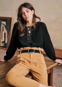 ivy-blouse-black-1.jpg