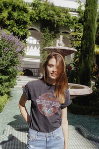 jeremybarniaud8.jpg