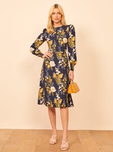 kellan-dress-graciella-2.thumb.jpg.1ddabdc7dd00c0e10814c8ca046e8914.jpg
