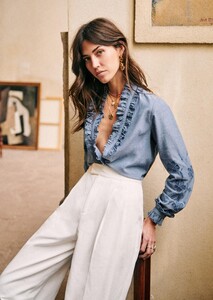 kelly-blouse-chambray-1.jpg