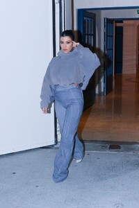 kourtney-kardashian-heads-to-the-yeezy-show-in-paris-03-02-2020-0.jpg