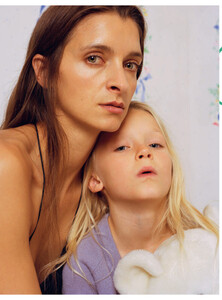 large-1548760392-92e24af80247f90f3da8900efe6eb0e0.jpg