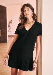 liora-dress-black-1.jpg