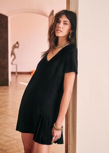 liora-dress-black-3.jpg