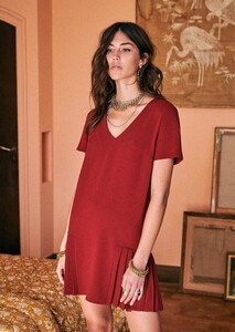 liora-dress-burgundy-3.jpg