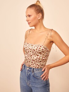 lucrezia-top-marion-1.jpg