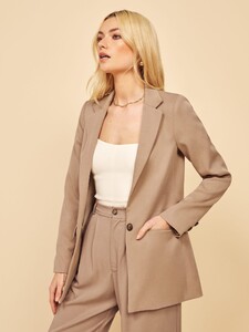 major-blazer-khaki-4.thumb.jpg.b140eddbb55c91f72c7fe29af25fff1d.jpg